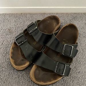 Black Size 38 Arizona Birkenstock’s